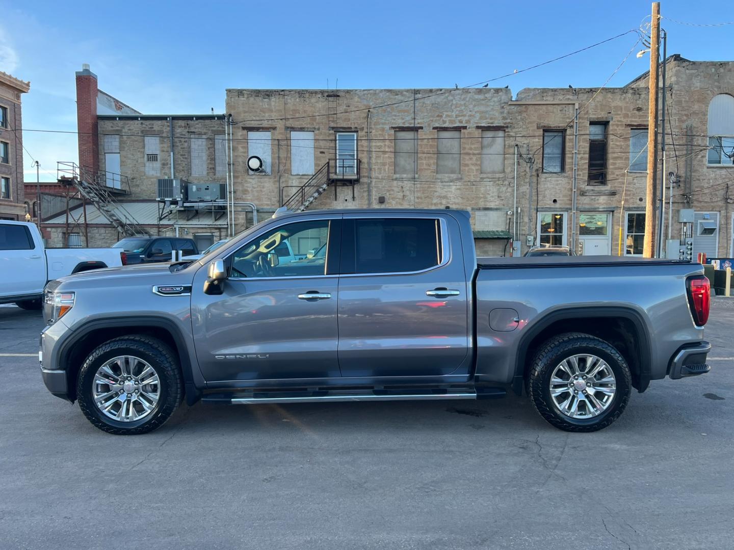 2020 Blue /Charcoal GMC Sierra 1500 Denali Crew Cab Short Box 4WD (1GTU9FEL3LZ) with an 6.2L DI V8 engine, automatic transmission, located at 116 5th Avenue South, Lewistown, MT, 59457, 47.063877, -109.427879 - Discover Luxury and Performance with the 2020 GMC Sierra 1500 Denali. Elevate your driving experience with the 2020 GMC Sierra 1500 Denali, a perfect blend of sophistication and power. This premium truck boasts a powerful engine, cutting-edge technology, and a refined interior. Key Features: - Photo#5